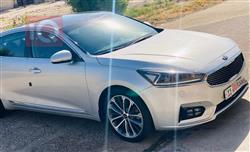 كيا كادينزا